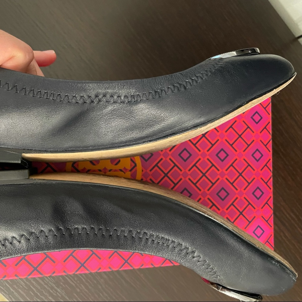 Tory Burch Women’s Liana Navy Blue Ballet Flats Shoes Size 8 - Picture 10 of 16